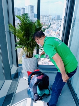 Giá Bảo Dưỡng Sân Vườn Bao Nhiêu? Bảng Giá Mới Nhất 2025