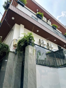 Thi Công Trồng Cây Xanh Cho Căn Hộ Dịch Vụ Đường Nơ Trang Long, Phường Gia Định, TP.HCM